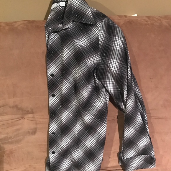 Women's New York and company button up shirt - Picture 7 of 8